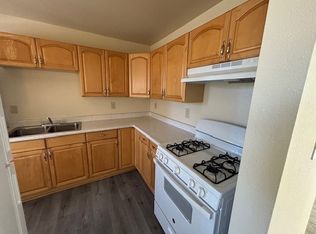 3868 Clairemont Dr, San Diego, CA 92117