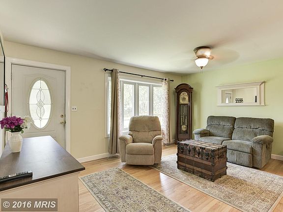 4th image of 230 Turnwood Dr