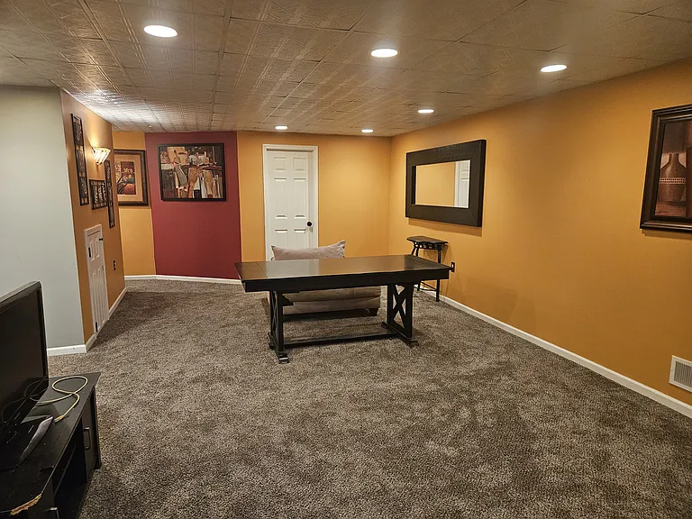 29221 Fieldstone — Photo 53