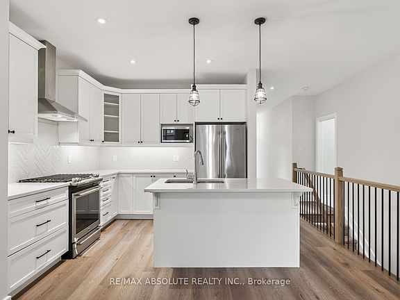 5th image of 106 McPhail Rd