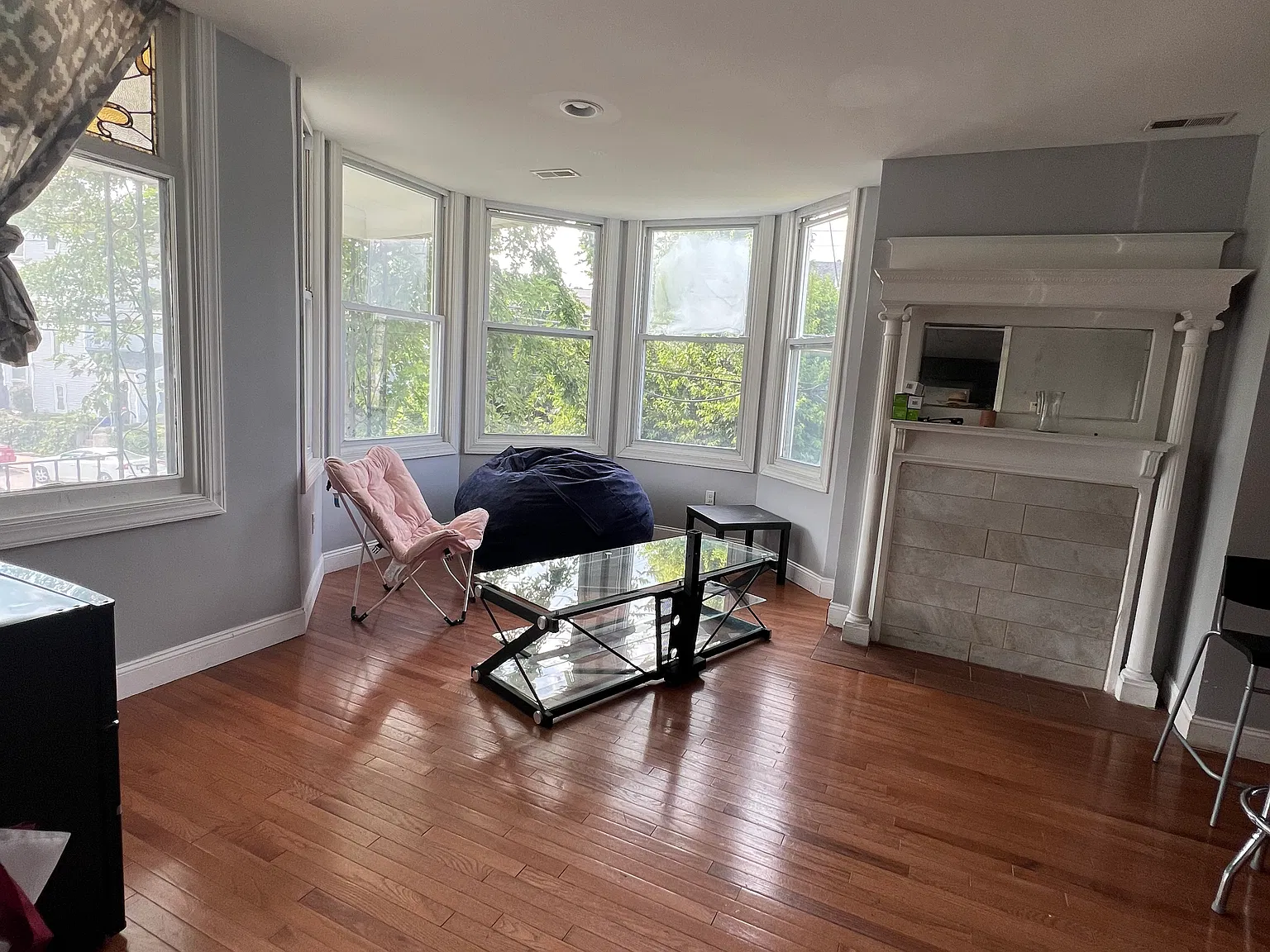 8 bed, 3200 sqft, $6,000 — Photo 3