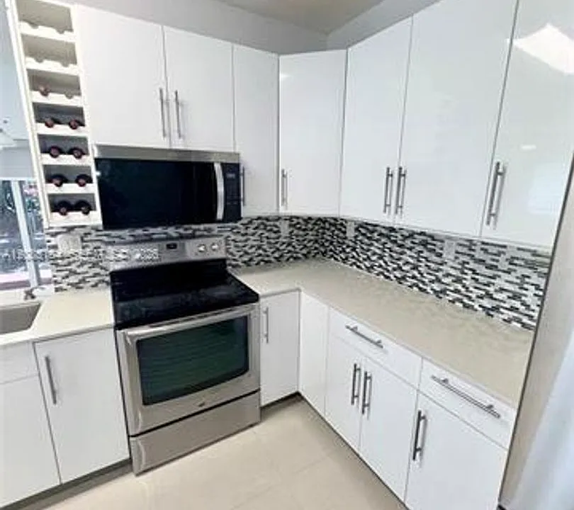1704 SW 101st Ter #Townhouse 1704