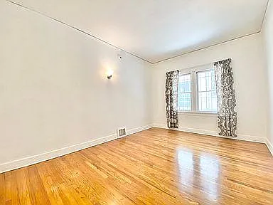 427 N Genesee Ave — Photo 15