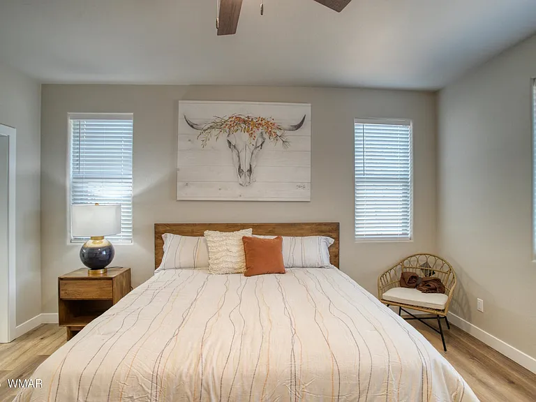 2141 W Whispering Springs Rd — Photo 15