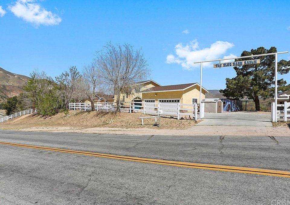 1st image of 3243 Country Way