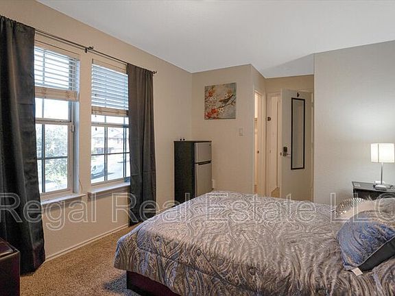 2nd image of 7426 Copper Mesa #5