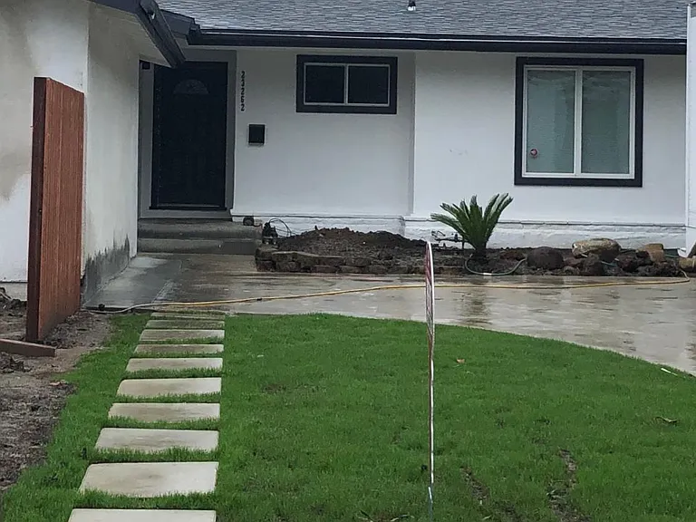 23260 Haynes St — Photo 13