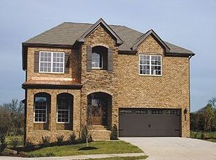 656 Nevins Pl, Nolensville, TN 37135