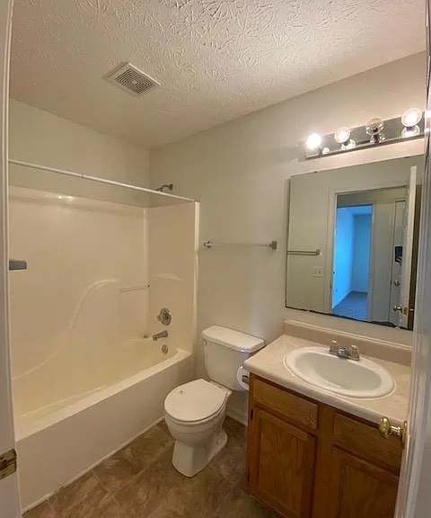 3349-3351 Edison Dr — Photo 29