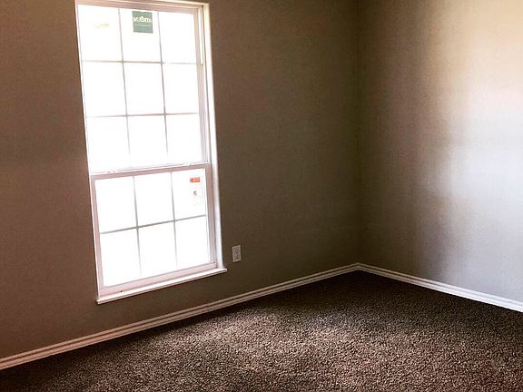3rd image of 7414 Whisper Wind St