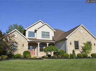 1600 Parkview Ln, Broadview Heights, OH 44147