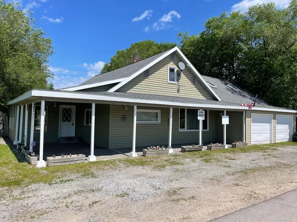 69741 Kirkwood Dr, Roosevelt, MN 56673