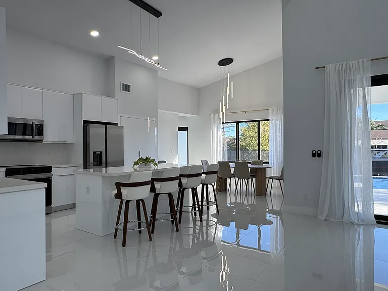 1882 Coral Point Dr — Photo 53