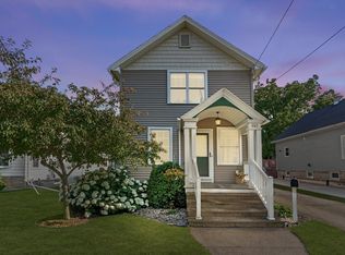 161 W 19th Ave, Oshkosh, WI 54902