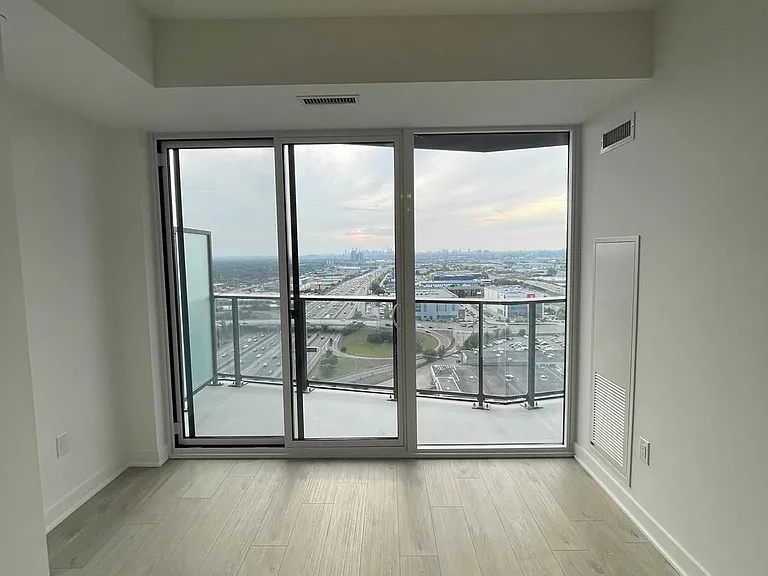 36 Zorra St #2202 — Photo 6