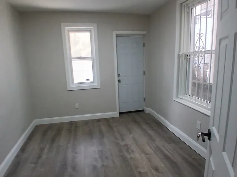 3346 N Howard St #1 — Photo 5