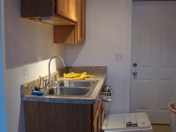 4th image of 4503 N Whipple St APT 1