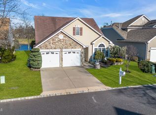 15 Congressional Rd, Jackson, NJ 08527