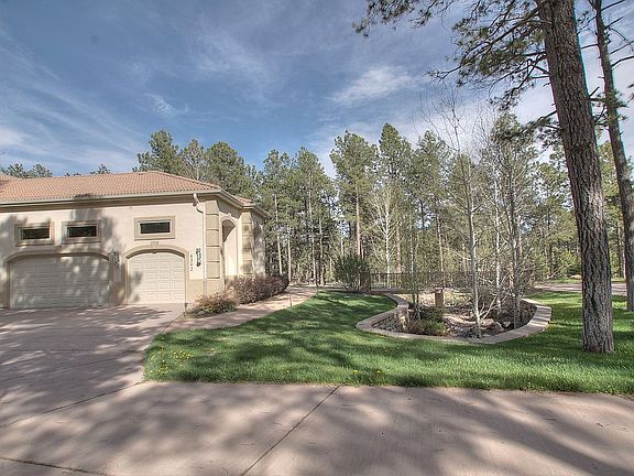 Beautiful Treed Lot.