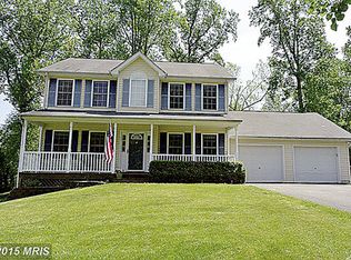5558 Cherry St, Saint Leonard, MD 20685