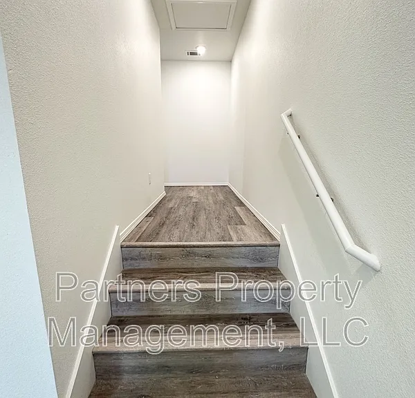 779 S Rupple Rd #1 — Photo 11