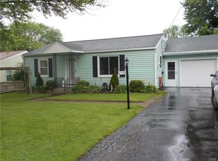 215 Hanover Ave, Liverpool, NY 13088