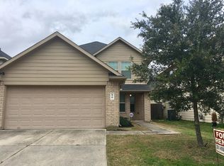 878 Sun Prairie Dr, Houston, TX 77090