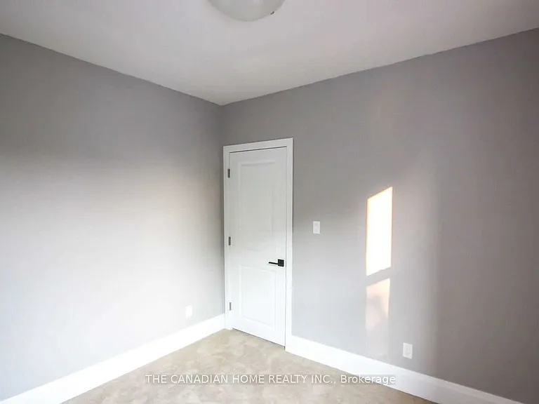58 Burton St — Photo 18