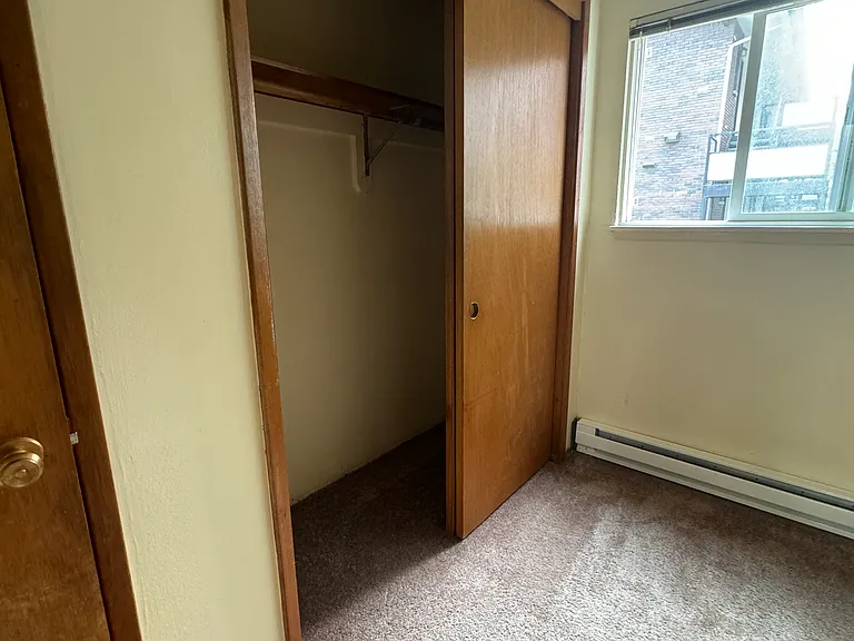 4119 11th Ave NE #1003 — Photo 7
