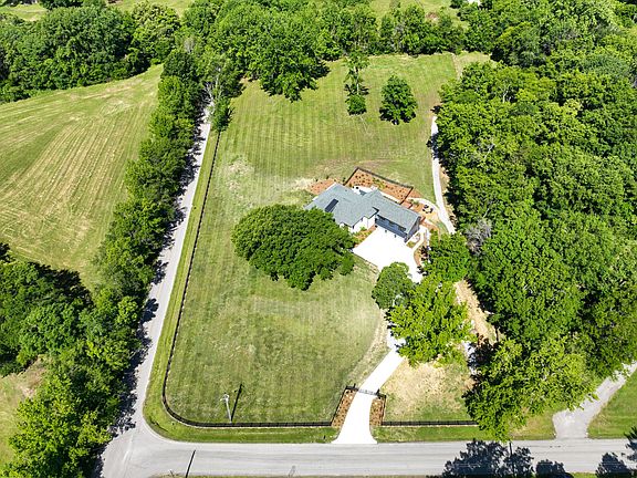 6th image of 6659 Pinkston Rd