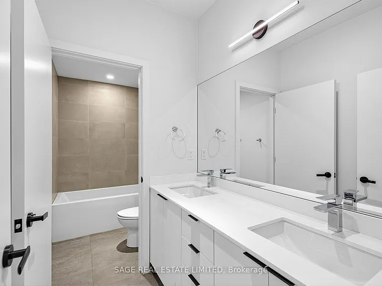 909 Castlefield Ave #1 — Photo 25