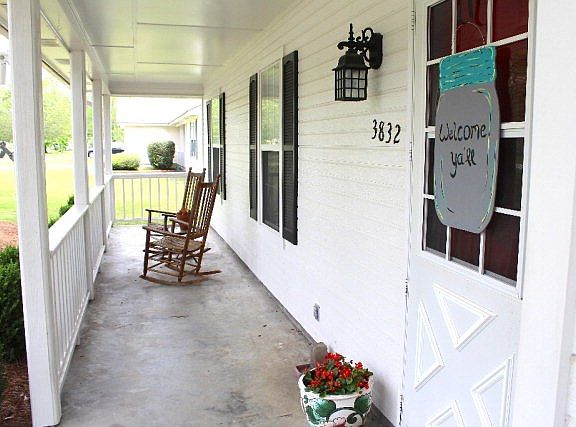 5th image of 3832 Stratford Cir