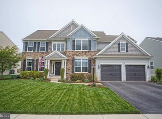987 Connell St, Mechanicsburg, PA 17055