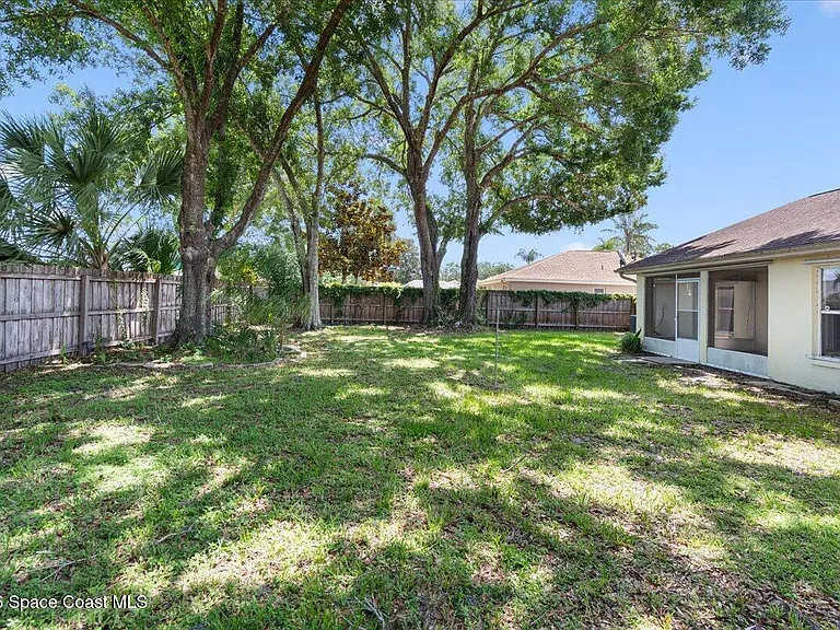 816 Hunters Creek Dr — Photo 29
