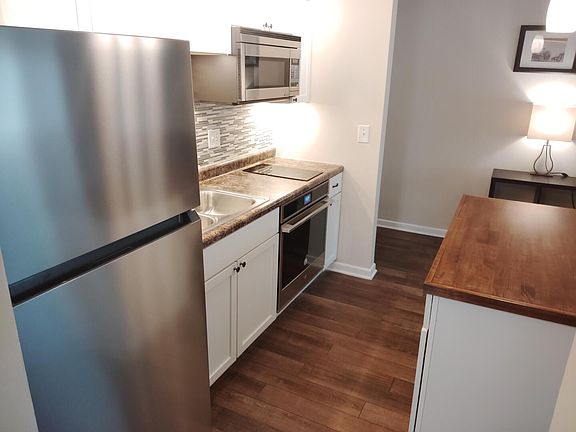4th image of 16 N Garfield St #2A