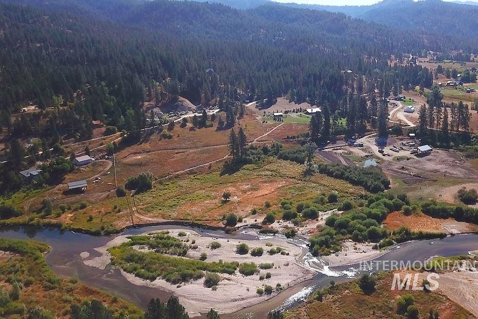 1st image of Windy River Garden Valley