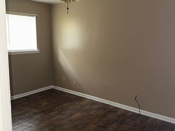 5th image of 71 Snyder St