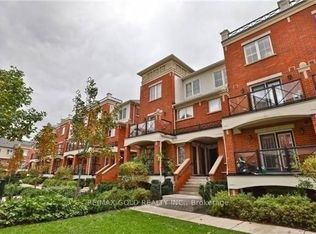 43 Hays Blvd #13, Oakville, ON L6H0J1