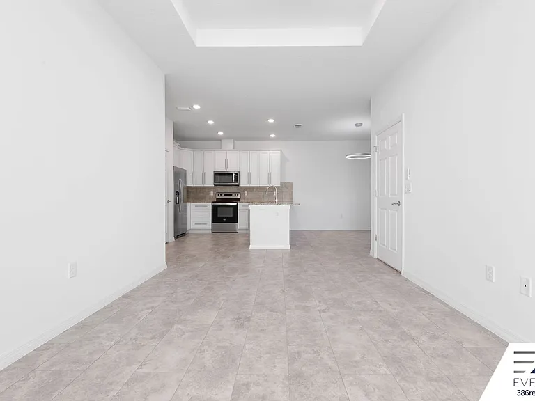 22 Pony Ln #B — Photo 8