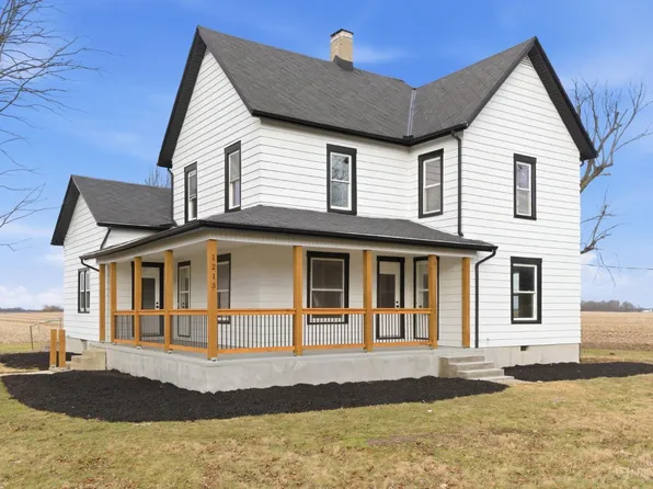 1213 W Holtzmuller Rd, West Manchester, OH 45382