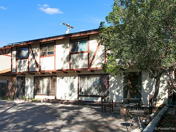 4th image of 4548 Market St #1&2