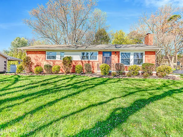 3117 Sandalwood Rd, Knoxville, TN 37921