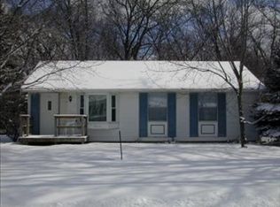 5525 Deerfield St, Portage, MI 49024