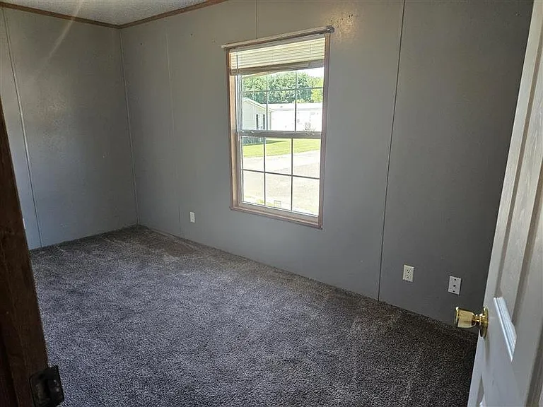 297 Bay Port Cir #31 — Photo 8