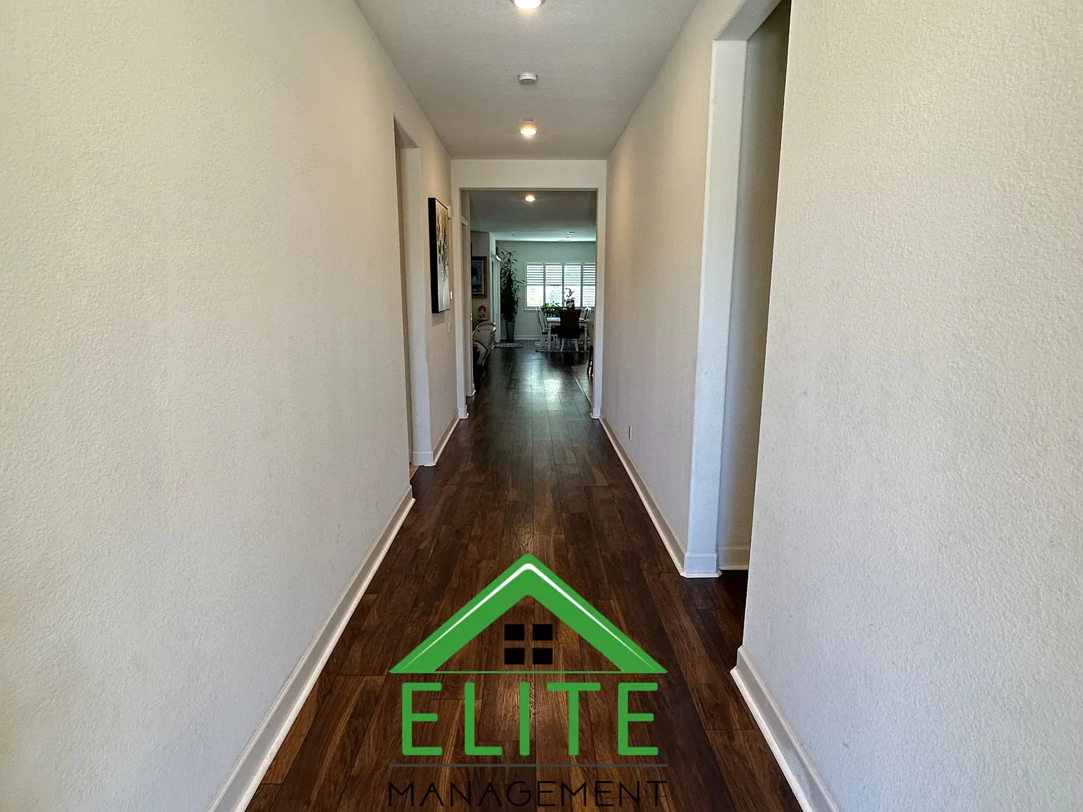 4 bed, 2620 sqft, $3,395 — Photo 3