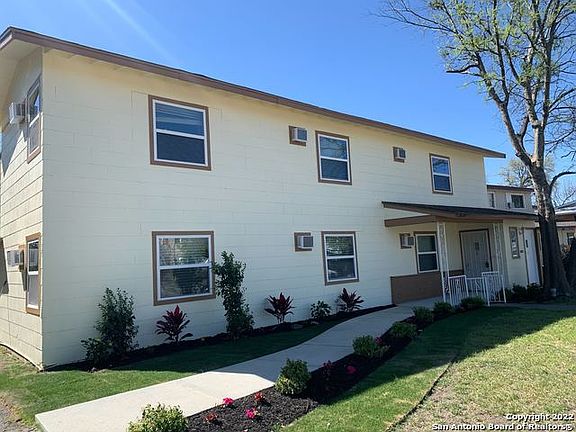 2nd image of 234 Senisa Dr #A