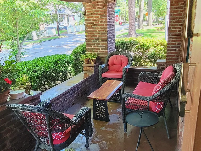 214 Cleveland Ave — Photo 6