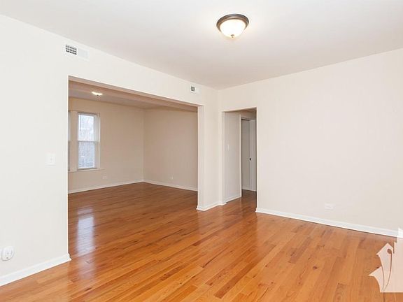 5th image of 6203 N Ravenswood Ave #3