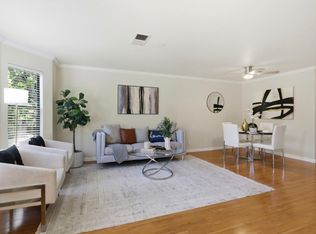 979 La Mesa Ter Unit D, Sunnyvale, CA 94086