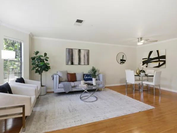 979 La Mesa Ter Unit D, Sunnyvale, CA 94086